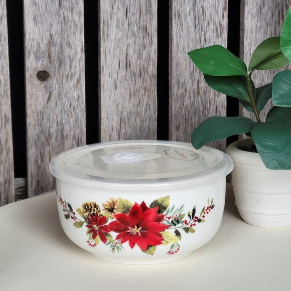 Grace Pantry Other - Grace Pantry Festive Poinsettia Ceramic Bowl with Lid